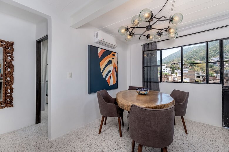 Aparthotel Cuale Condo Retreats