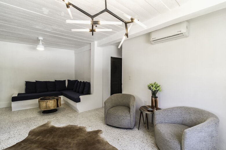 Aparthotel Cuale Condo Retreats