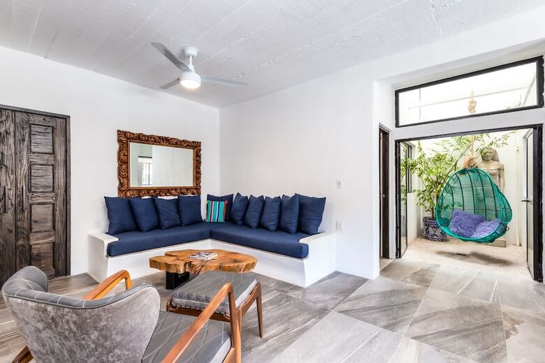 Aparthotel Cuale Condo Retreats