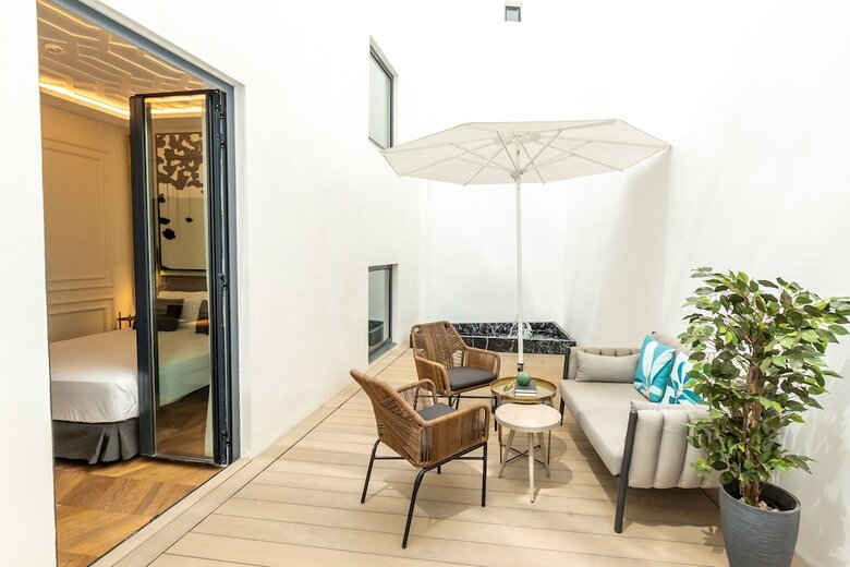 Hotel L&h Gran Via Valencia