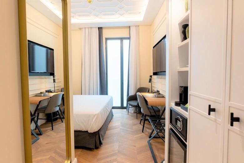 Hotel L&h Gran Via Valencia