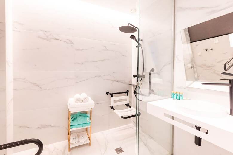 Hotel L&h Gran Via Valencia