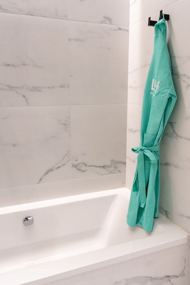 Hotel L&h Gran Via Valencia