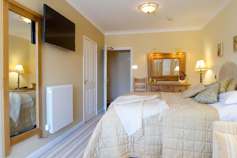 Ty'n Rhos Country House