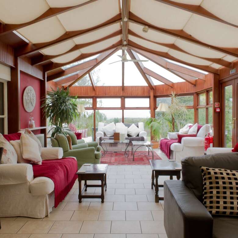 Ty'n Rhos Country House