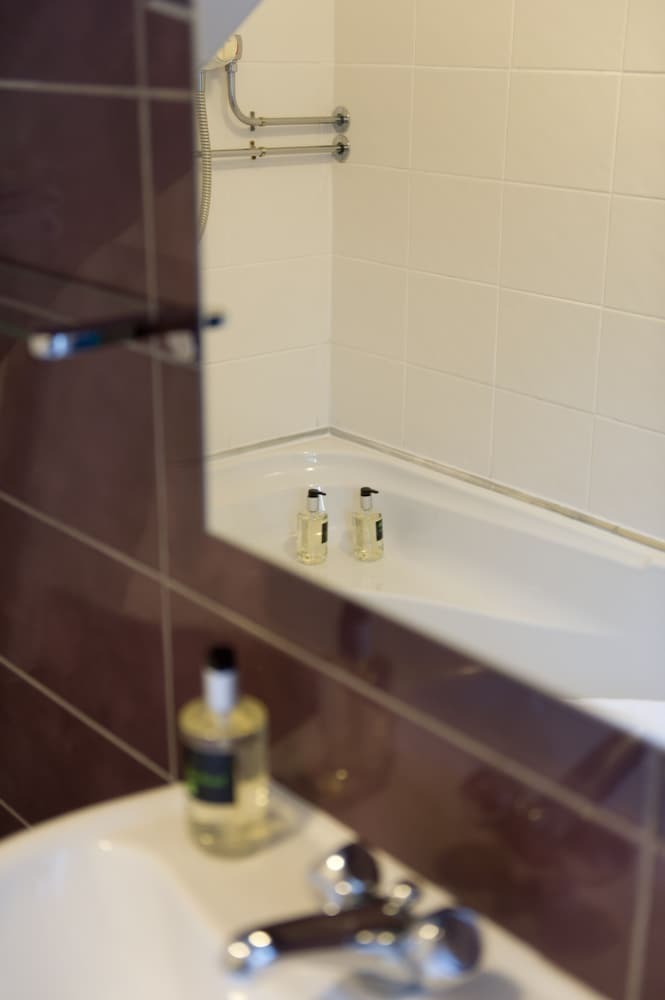 Ty'n Rhos Country House