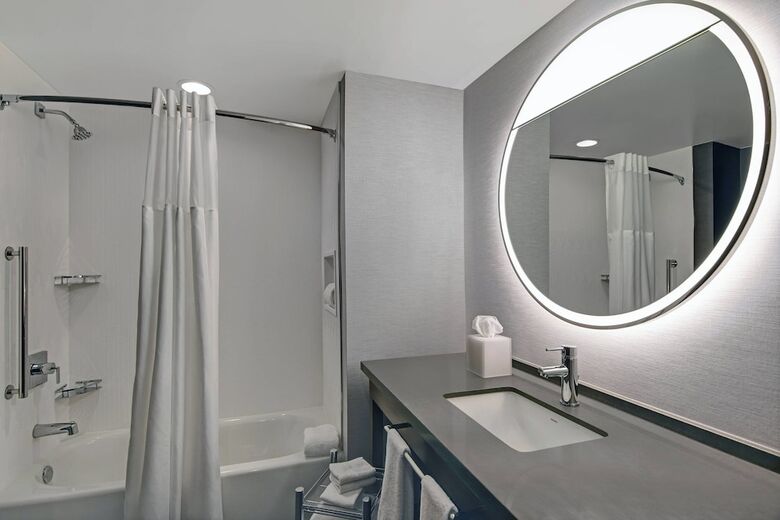 Hotel Courtyard By Marriott Manhattan Aggieville