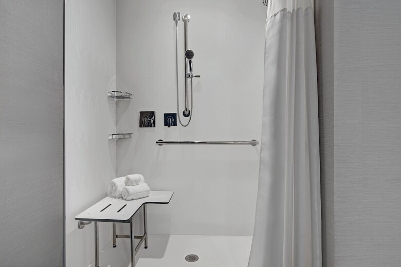 Hotel Courtyard By Marriott Manhattan Aggieville