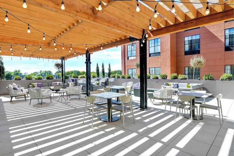 Hotel Courtyard By Marriott Manhattan Aggieville