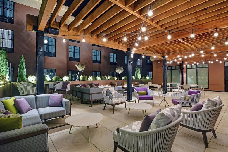 Hotel Courtyard By Marriott Manhattan Aggieville