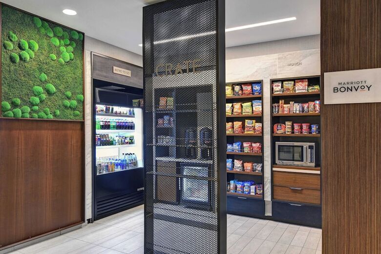 Hotel Courtyard By Marriott Manhattan Aggieville