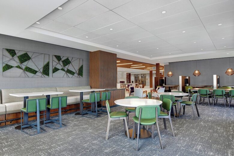 Hotel Courtyard By Marriott Manhattan Aggieville