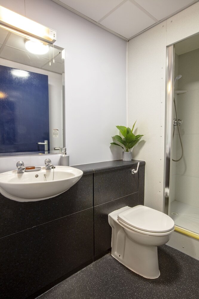 Belmont Apartments And Rooms