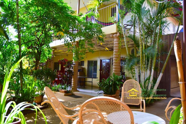 Hotel Los Cisneros