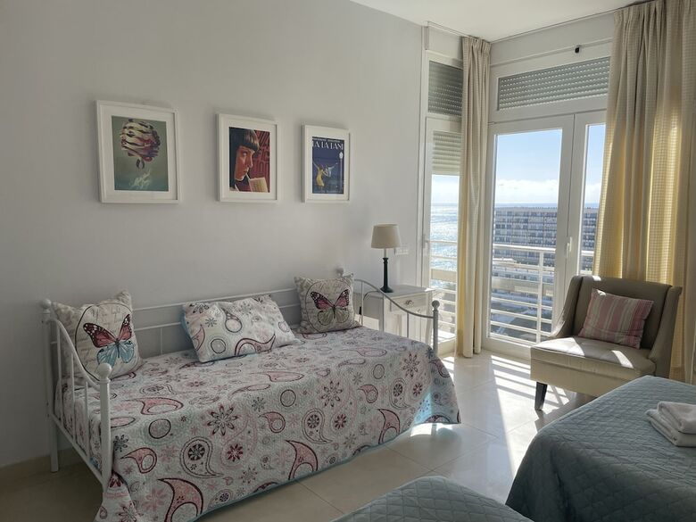 Aparthotel Apartamentos Calma Rentals