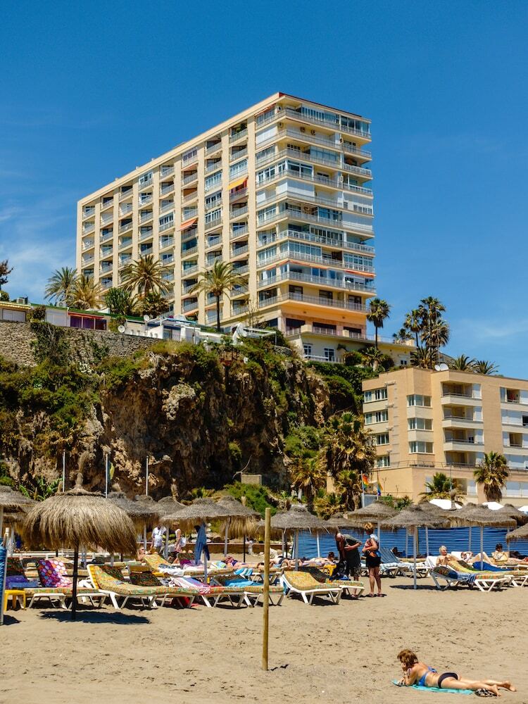 Aparthotel Apartamentos Calma Rentals