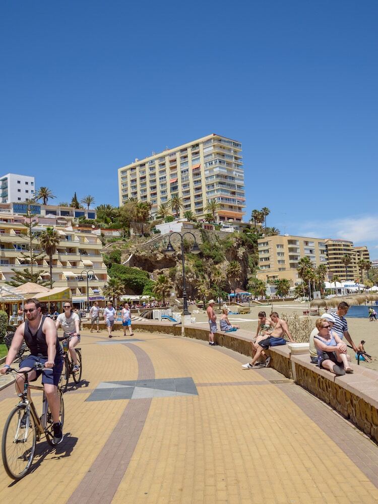 Aparthotel Apartamentos Calma Rentals