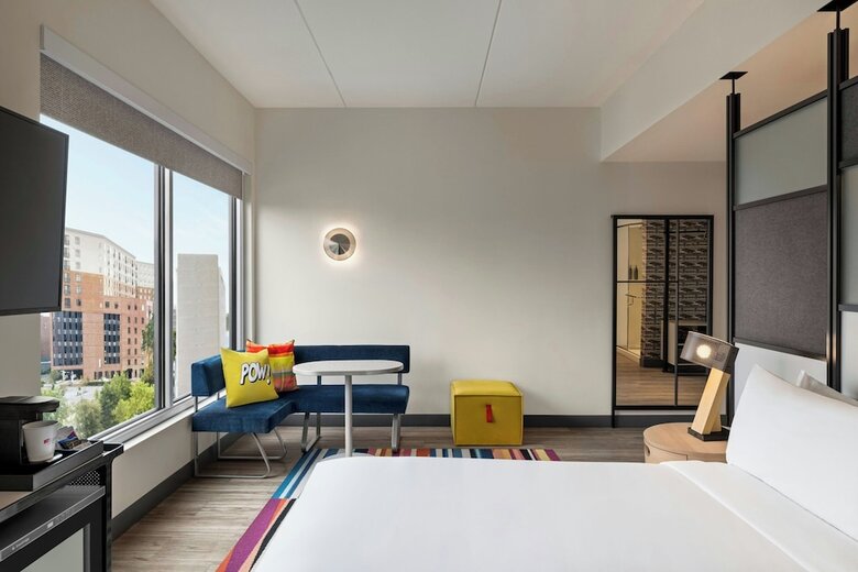 Hotel Aloft Wilmington At Coastline Center