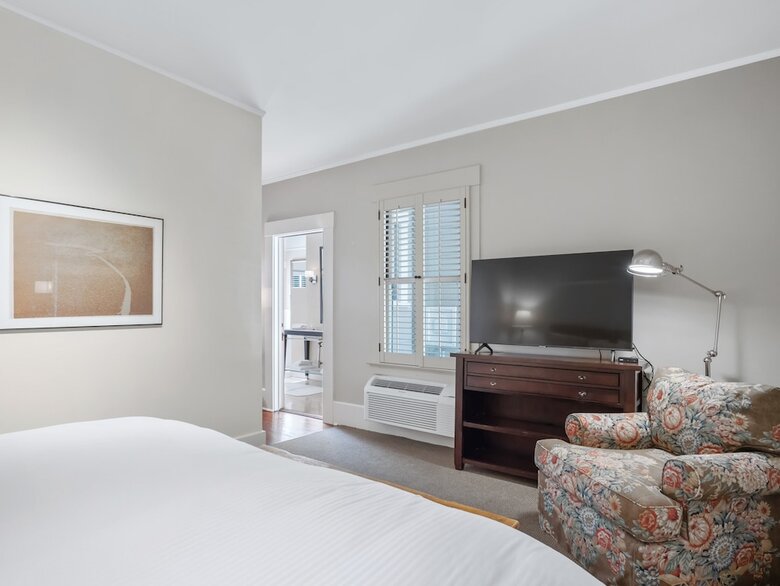 The Upham Hotel