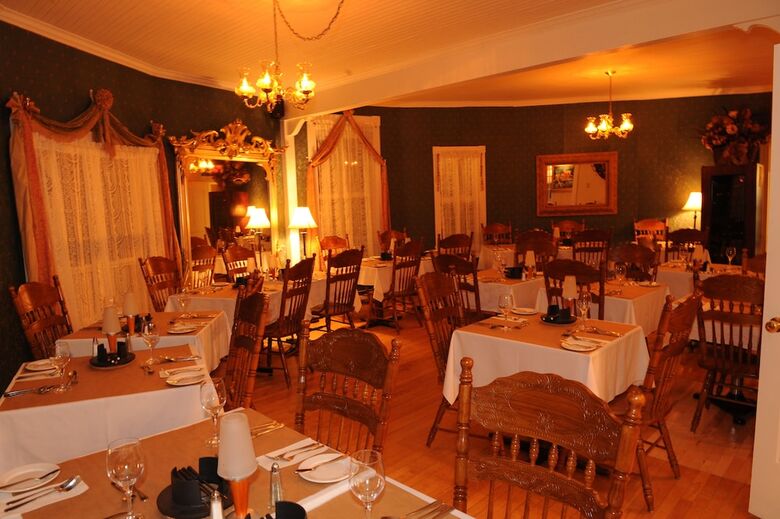 Hotel Auberge De La Tour Du Lac
