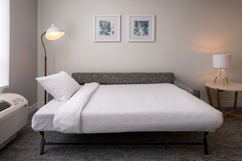 Hotel Towneplace Suites By Marriott West Kelowna