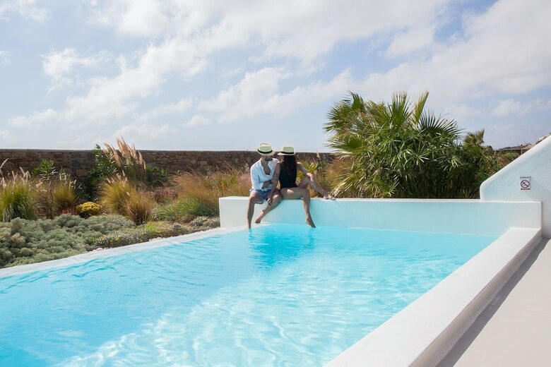 Hotel Agrari Bo Suites