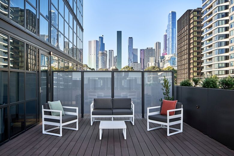 Hotel Courtyard By Marriott Melbourne Flagstaff Gardens