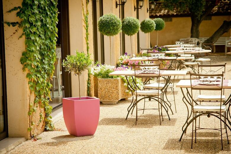 Hotel H�tel C�t� Ventoux