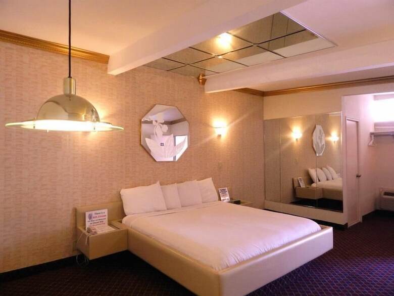 Motel Commack Inn