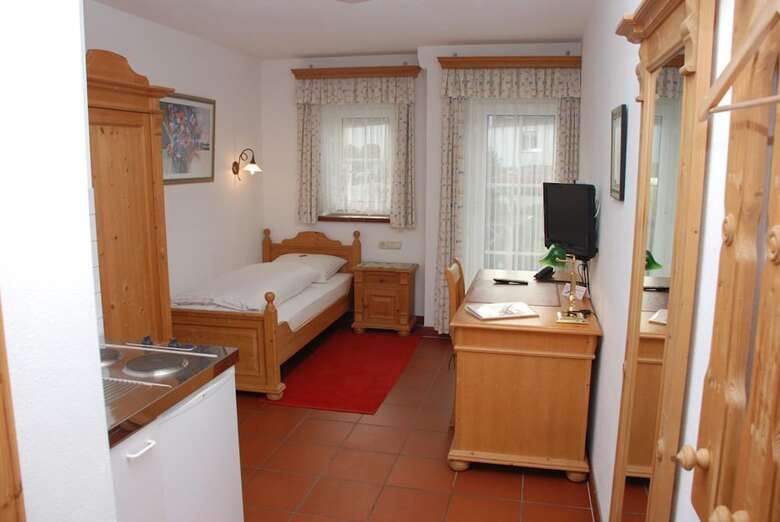 Bed & Breakfast G�ste- Und Boardinghaus Klara Birnbaum