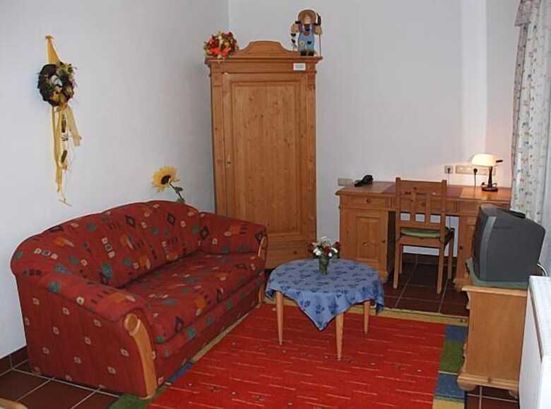 Bed & Breakfast G�ste- Und Boardinghaus Klara Birnbaum