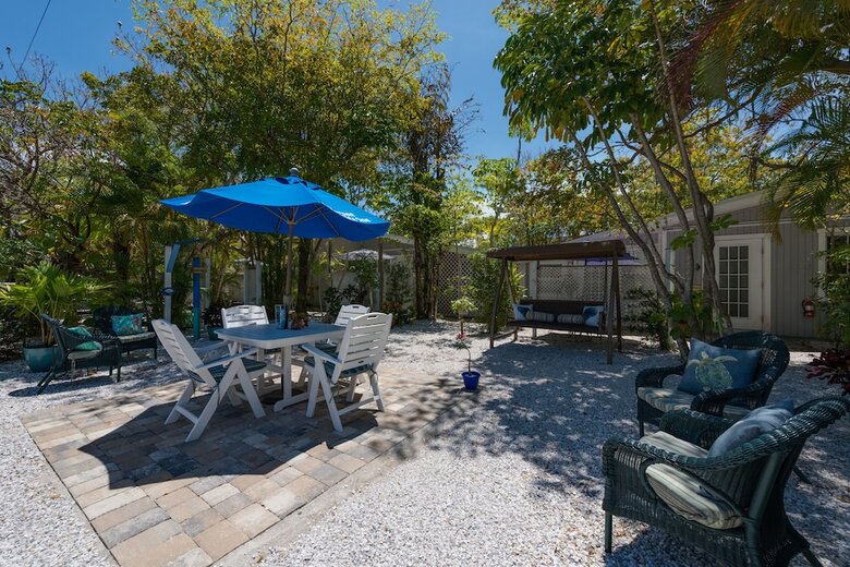 Hotel Tarpon Tale Inn
