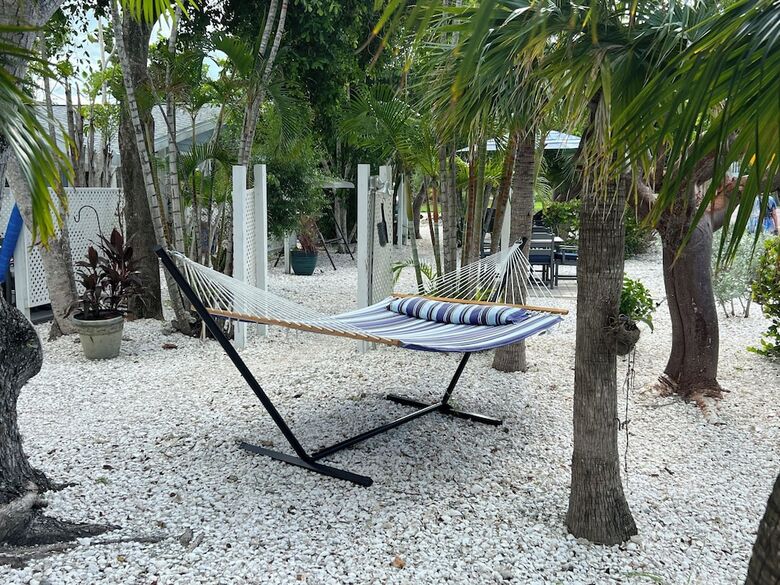 Hotel Tarpon Tale Inn