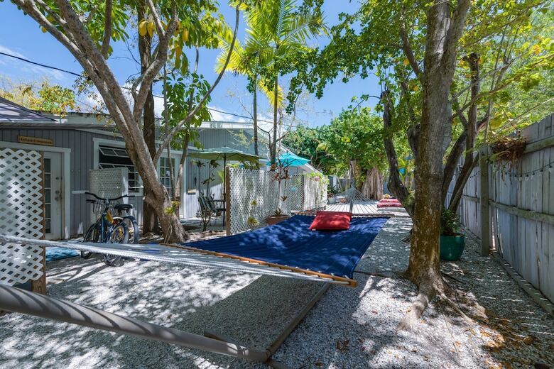 Hotel Tarpon Tale Inn