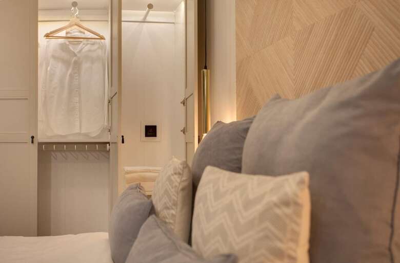 Pension Suites You Soho