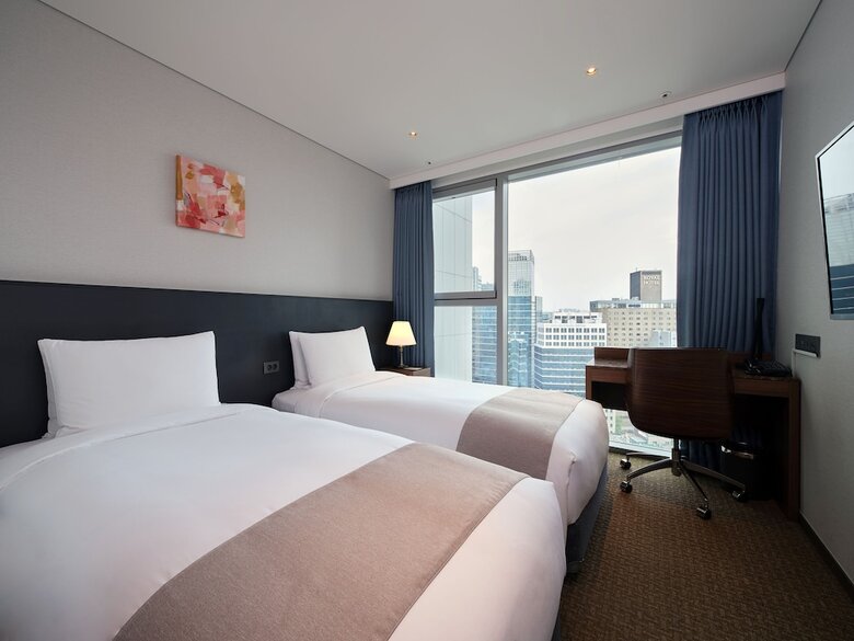 Stanford Hotel Myeongdong