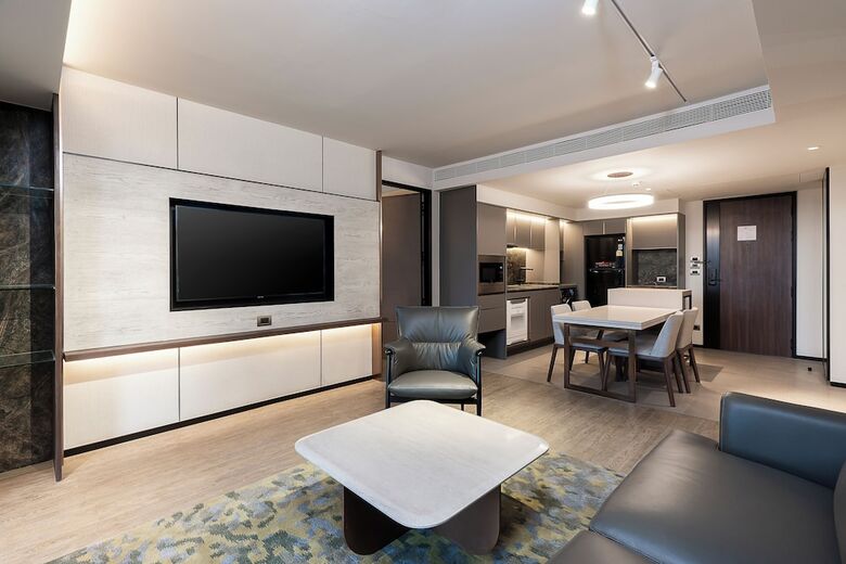 Gardina Asoke Hotel & Residence