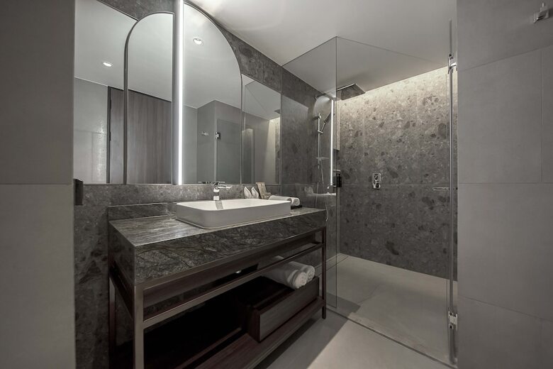 Gardina Asoke Hotel & Residence