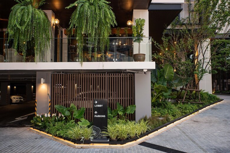 Gardina Asoke Hotel & Residence