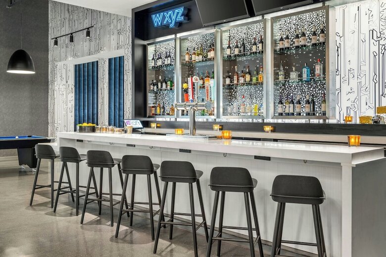 Hotel Aloft Chicago Schaumburg