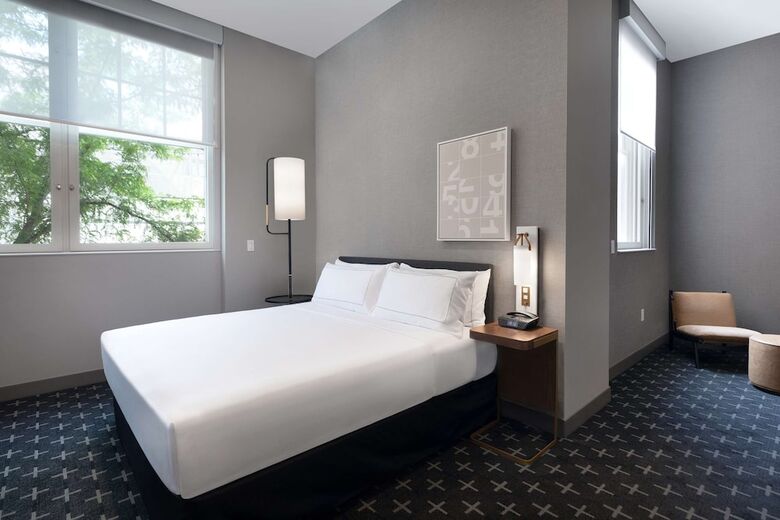 Hotel The Slate Denver, Tapestry Collection By Hilton