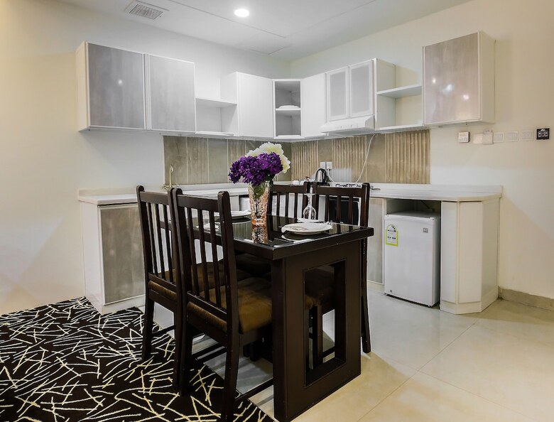 Hotel Rest Night Serviced Apartments- Alhamra ??? ???? ????? ???????? - ??????