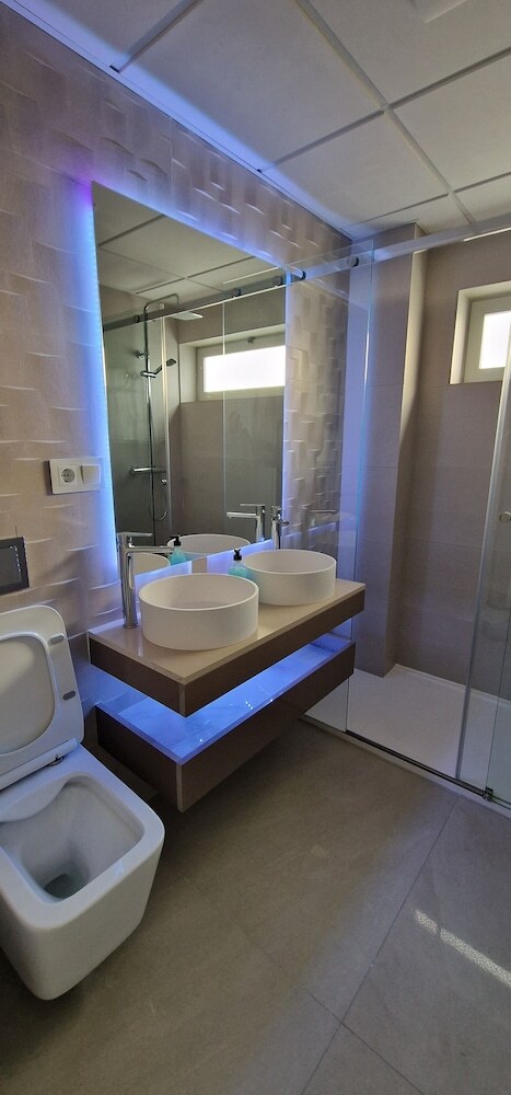 Aparthotel Apartamentos Oasis De La Cala