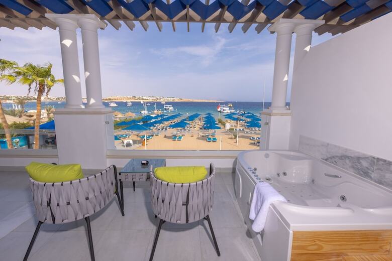 Hotel Naama Bay Suites & Spa