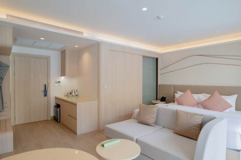 Hotel Wyndham Garden Naithon Phuket