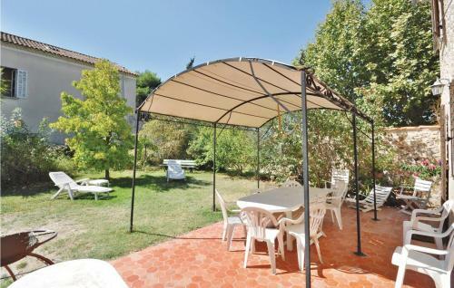 Holiday Home Chemin D�astouret