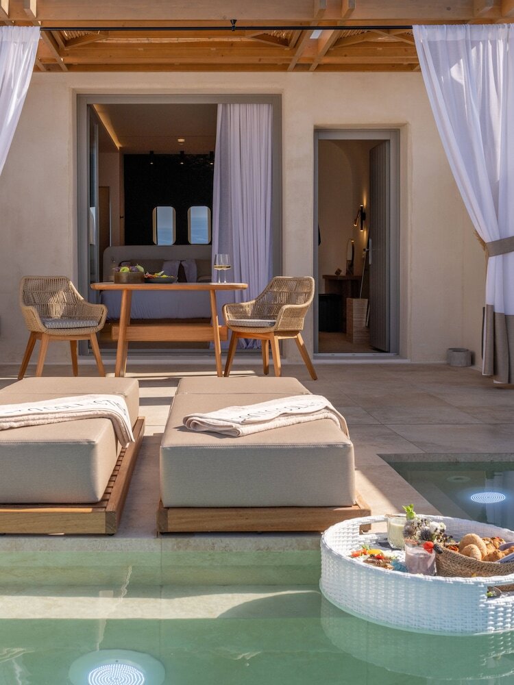 Hotel Santo Mine Oia Suites
