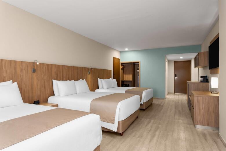Hotel Wyndham Garden Mazatlan Marina