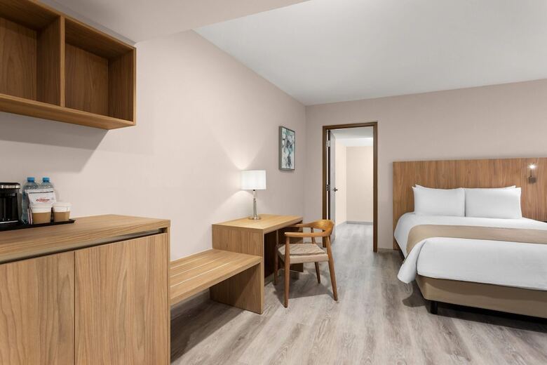 Hotel Wyndham Garden Mazatlan Marina