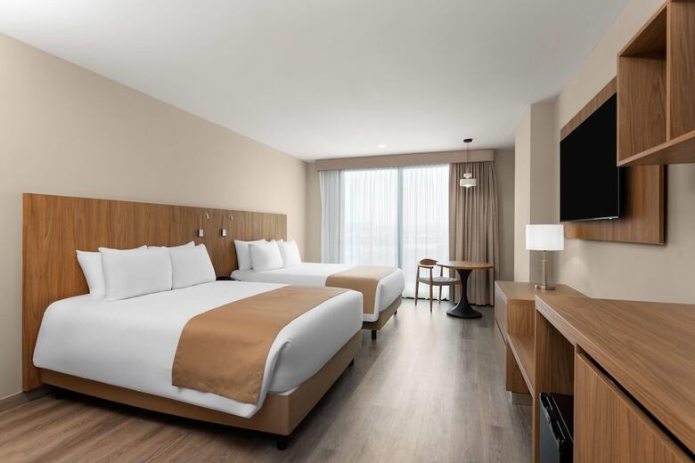 Hotel Wyndham Garden Mazatlan Marina